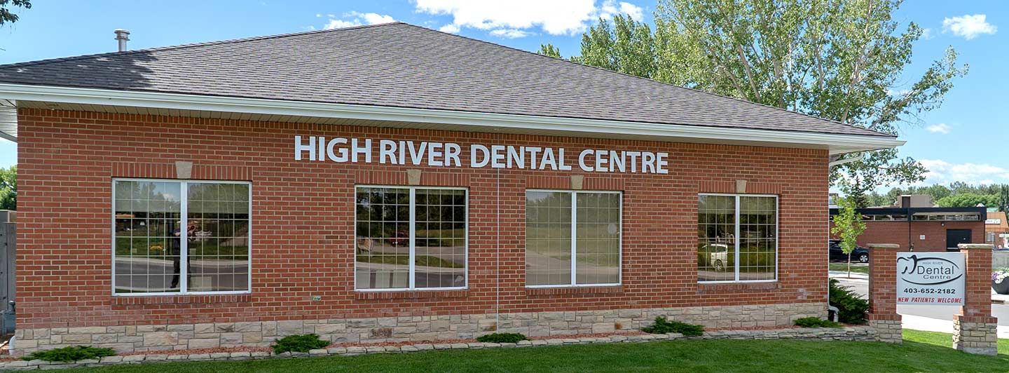 High River Dental Centre Exterior | High River, Alberta